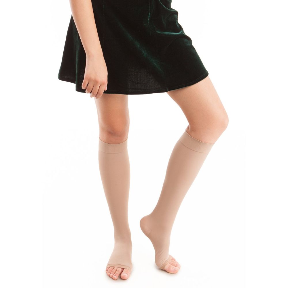 Treatment stockings for varicose veins